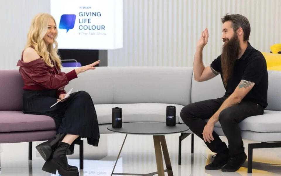 Στη TheFutureCats η digital επικοινωνία της σειράς επεισοδίων του HB BODY Automotive Refinish: “#GivingLifeColour | The Talk Show”