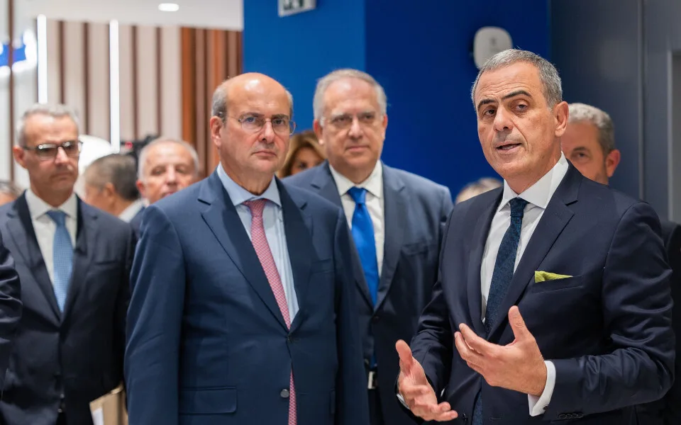 Εγκαίνια για το Κατάστημα Νέας Εμπειρίας στη Σκουφά της CrediaBank