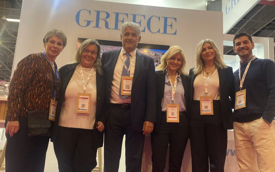 Ο γενικός γραμματέας του ΕΟΤ στο πλαίσιο της έκθεσης Top Resa 2025 στο Παρίσι - Τι συζήτησε