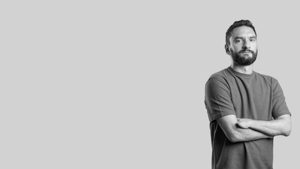 Νέα θέση αναλαμβάνει ο Στέφανος Βούρος στη Socialab