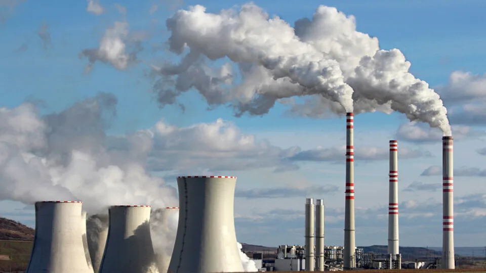 Η ΕΑΤ παρουσιάζει το δωρεάν εργαλείο Carbon Tracker by HDB για τον υπολογισμό εκπομπών CO₂ στις ΜμΕ