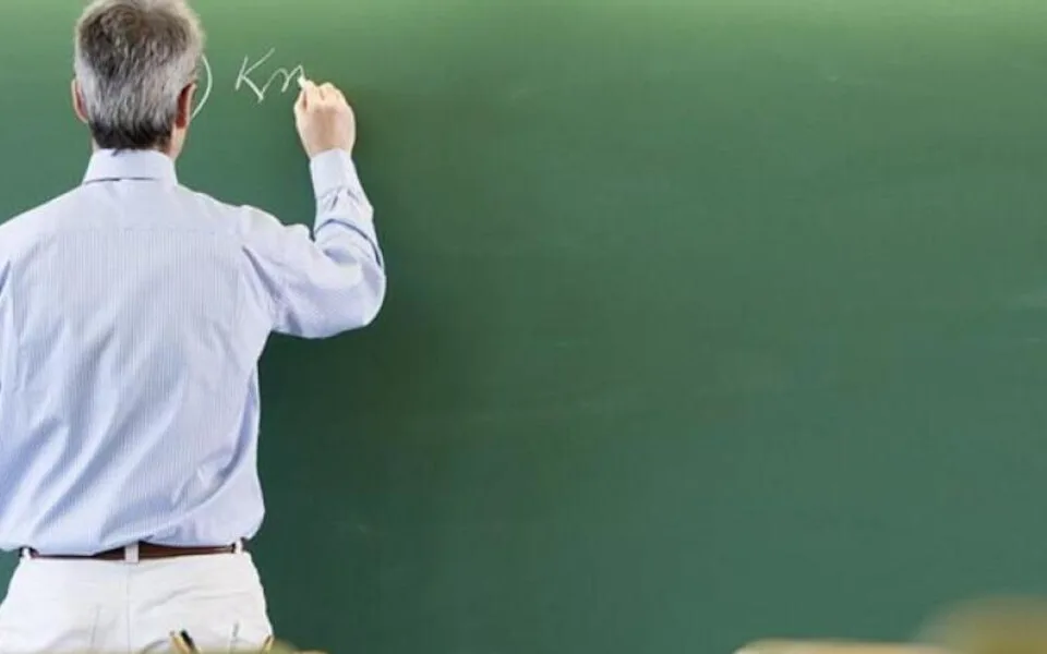 Ξεκινά η 7η συμπληρωματική πρόσκληση για το Μητρώο Εκπαιδευτικών της ΔΥΠΑ