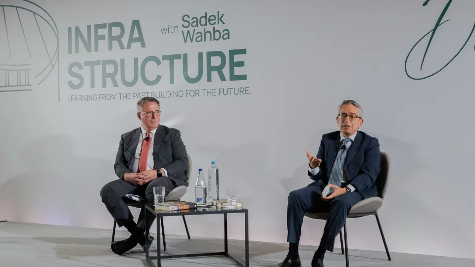 Olympia Dialogues: Η Ελλάδα μπορεί να ακολουθήσει το παράδειγμα της Σιγκαπούρης στο επενδυτικό τοπίο