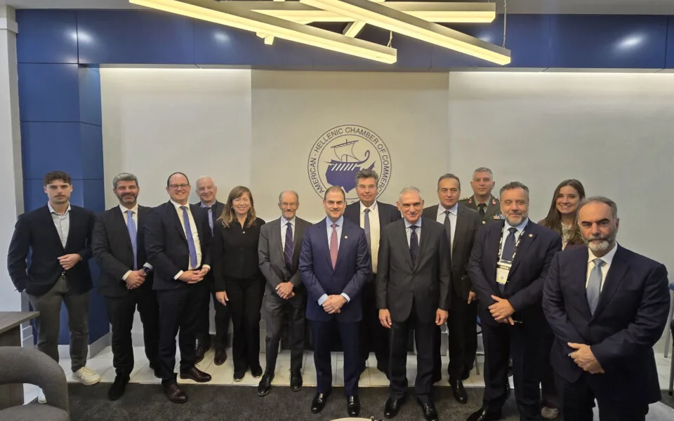 Έκθεση AUSA: Ελλάδα και ΗΠΑ δεσμεύτηκαν για την περαιτέρω ενίσχυση των διμερών σχέσεων