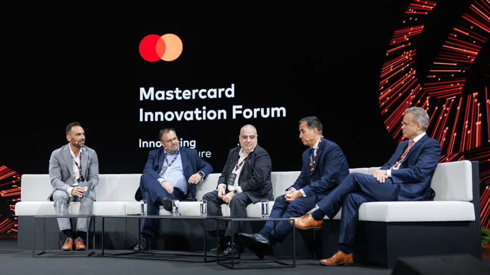 Mastercard Athens Innovation Forum 2025: Ποιοι οι στρατηγικοί στόχοι της Mastercard για το 2026