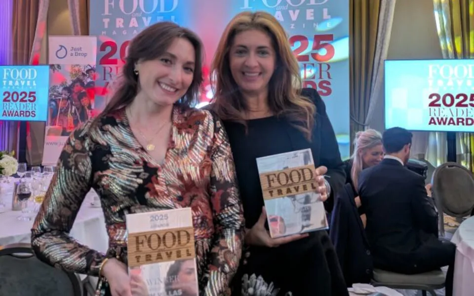 Πρωτιά της Ελλάδας σε τουριστικό βραβείο περιοδικού της Μεγάλης Βρετανίας