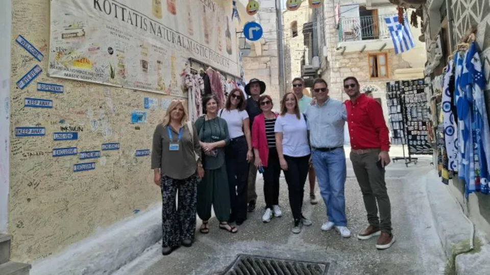 Σέρβοι tour operators και bloggers σε fam trip στη Χίο