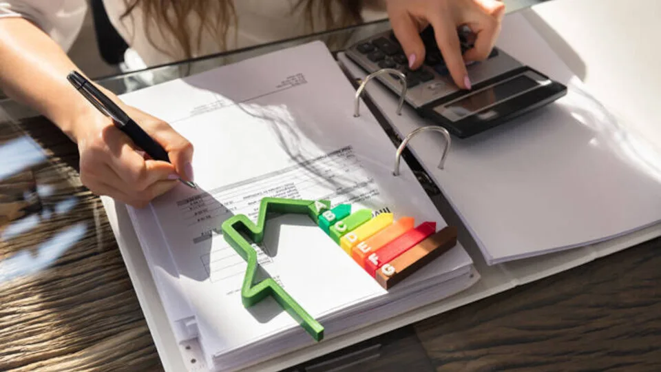 ANAKAINIZΩ- ΕΞΟΙΚΟΝΟΜΩ για νέους: Ξεκινά η δεύτερη φάση του προγράμματος