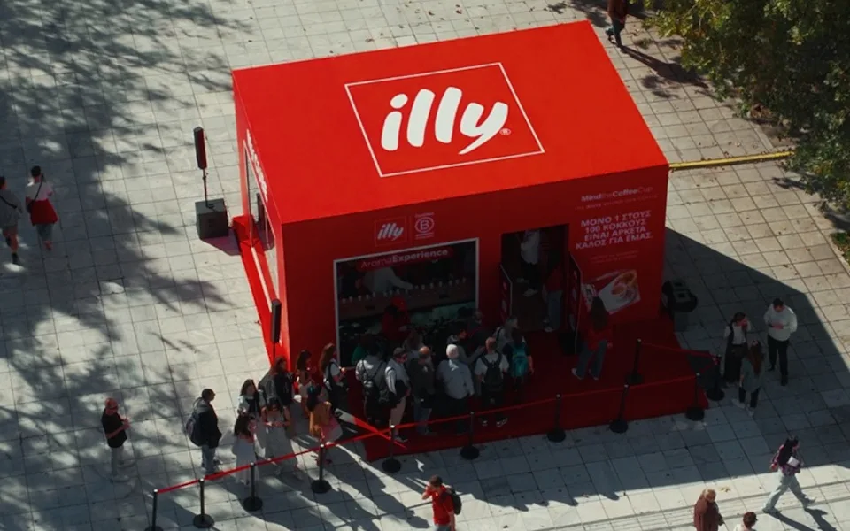 Ο illy έφερε το κοινό σε επαφή με την εμπειρία “Why We Make It” στην Πλατεία Συντάγματος