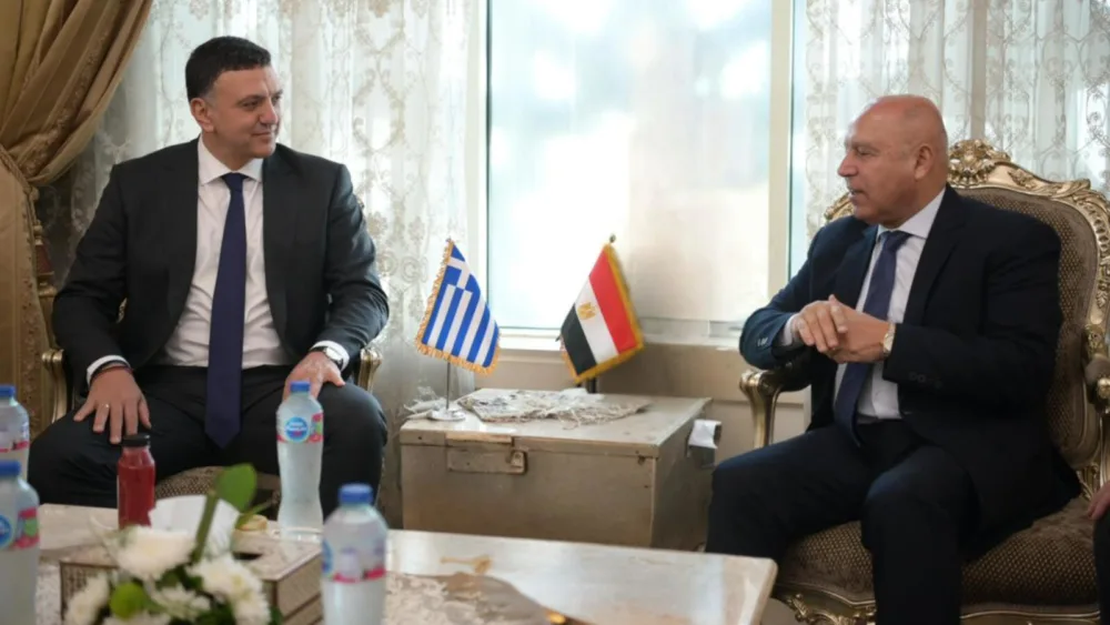 Κικίλιας με αντιπρόεδρο της Κυβέρνησης Αιγύπου: «Ενισχύουμε τη συνεργασία σε ναυτιλία, λιμάνια και διεθνείς οργανισμούς»