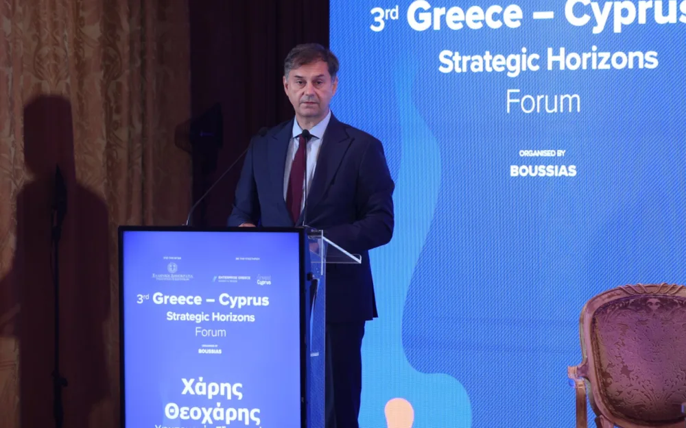 Χ. Θεοχάρης: «Οι οικονομικές σχέσεις Ελλάδας και Κύπρου βρίσκονται σήμερα σε ιστορικά υψηλά επίπεδα»