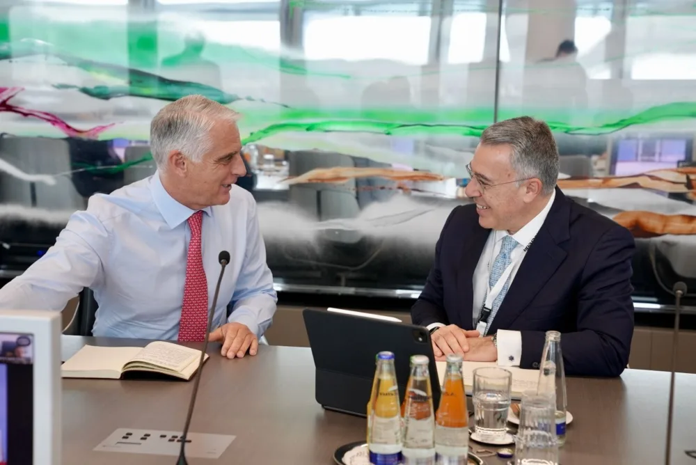 Alpha Bank - UniCredit: Ενισχύουν τη διασυνοριακή τους συμμαχία με κοινή στρατηγική ατζέντα