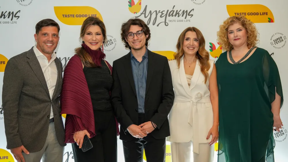 Η Αγγελάκης ανανεώνει την εταιρική της ταυτότητα