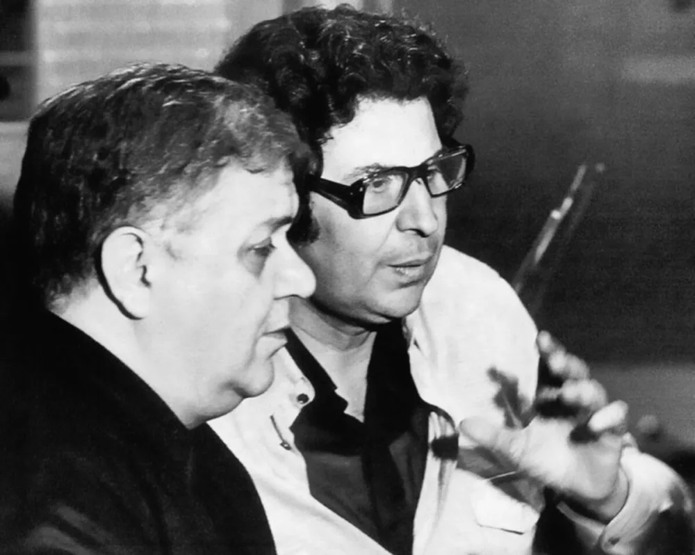 Μίκης Θεοδωράκης - Μάνος Χατζηδάκις και η απόδοση χρήσης ενός ανεκτίμητου κεφαλαίου του σύγχρονου πολιτισμού μας