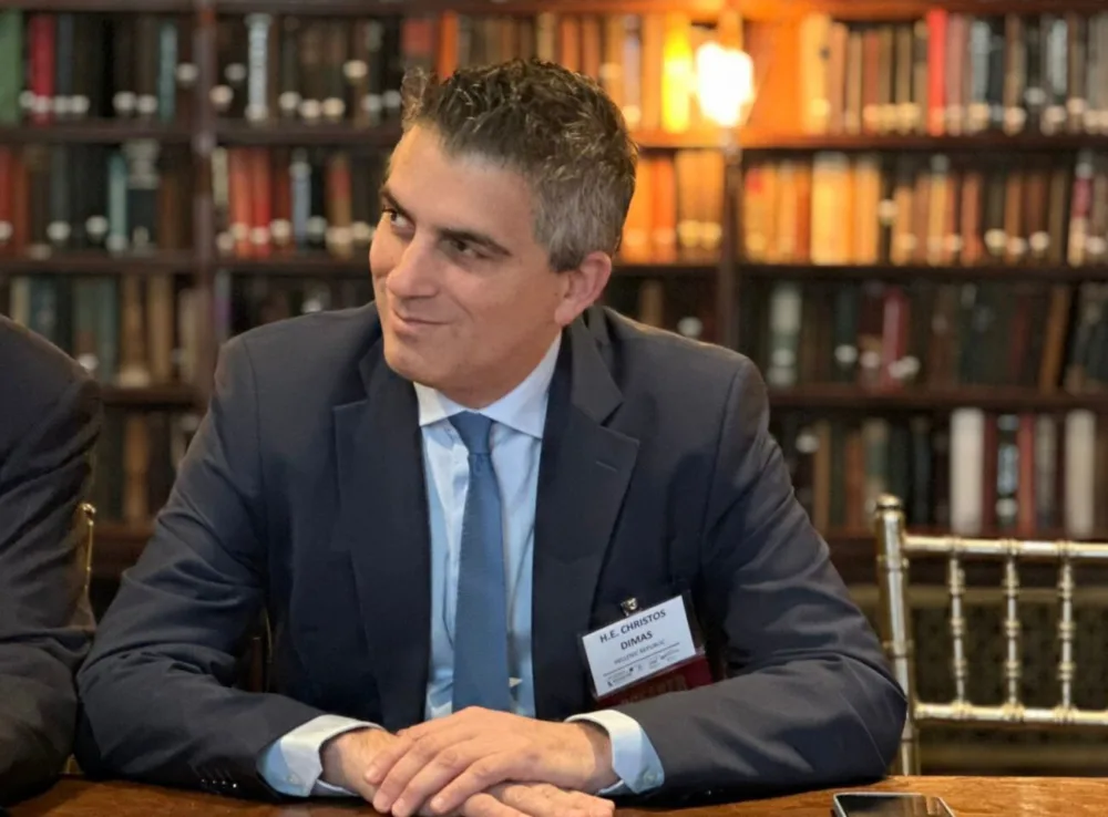 Συγκροτείται Ειδική Επιτροπή για το πρόβλημα σε συχνότητες του FIR Αθηνών με απόφαση του Χρίστου Δήμα