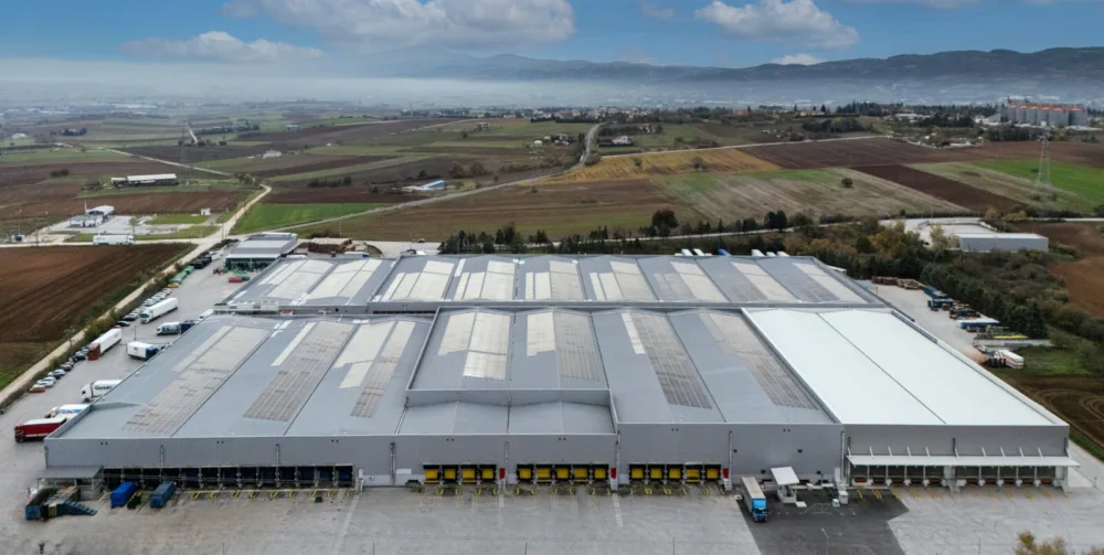 Greenvolt Next: Έτοιμη η φωτοβολταϊκή εγκατάσταση ισχύος 2,5 MW στο Κέντρο Διανομής της εταιρείας ΕΛΛΗΝΙΚΕΣ ΥΠΕΡΑΓΟΡΕΣ ΣΚΛΑΒΕΝΙΤΗΣ στον Δρυμό Θεσ/νίκης