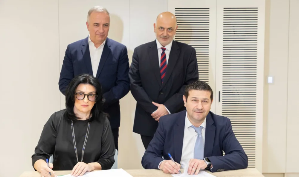 Μνημόνιο συνεργασίας υπέγραψε η ΕΥΑΘ με το ΙΝΕΒ του ΕΚΕΤΑ για κοινές ερευνητικές δράσεις που βασίζονται στην ανάλυση αστικών λυμάτων και χερσαίων υδάτινων συστημάτων