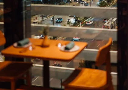 Amphibian: Κάτι αλλάζει στον 6ο και τον 7ο όροφο της Στέγης