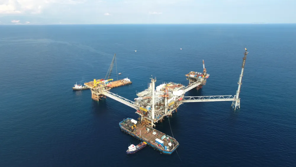 Θετική γνωμοδότηση της Ευρωπαϊκής Επιτροπής για την αποθήκευση CO₂ στον Πρίνο – Ικανοποίηση από την EnEarth