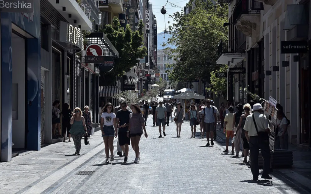 Ο υψηλός πληθωρισμός στην Ελλάδα, η ανάπτυξη του γ’ τριμήνου και τα διλήμματα της ΕΚΤ