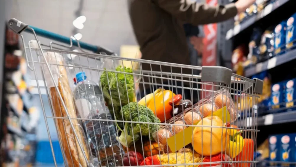 Eίναι τελικά καλό το "posokanei";  Aς μιλήσουμε για τον ανταγωνισμό, την ενημέρωση των καταναλωτών και την κρατική παρέμβαση στους μεσάζοντες