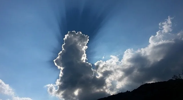 Και Ξανά προς τη Δόξα Τραβά