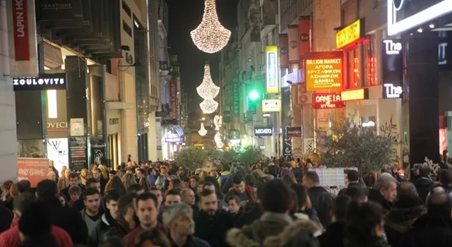 Ν. 4093/2012: Χρονικά όρια λειτουργίας καταστημάτων και εργασίας του προσωπικού αυτών