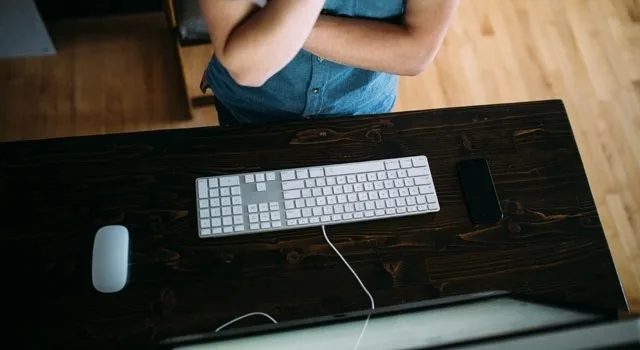 Οι ιντερνετικές υποχρεώσεις της Ιδιωτικής Κεφαλαιουχικής Εταιρείας (ΙΚΕ)