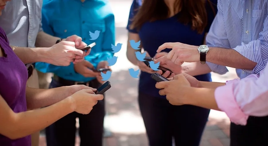 100 νέοι έλληνες επιχειρηματίες για να ακολουθήσετε στο twitter