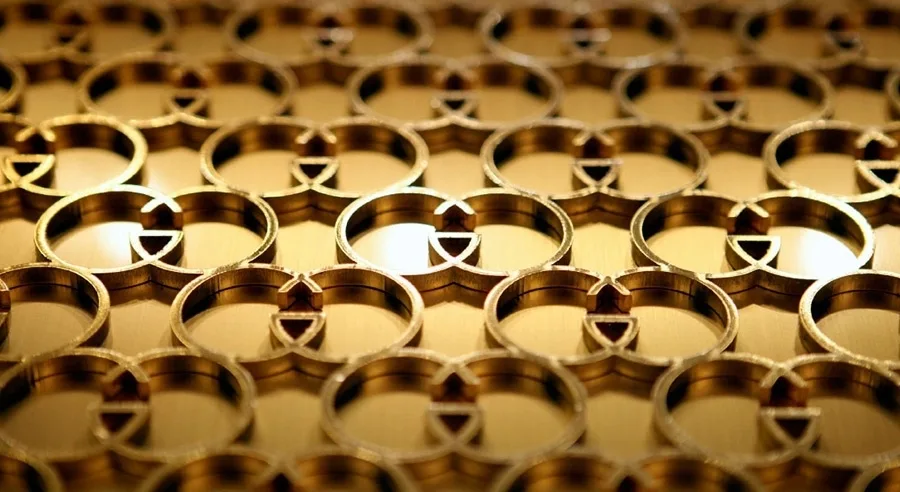 Οι Δομικές και Οικονομικές Ιδιαιτερότητες των Luxury Εταιριών