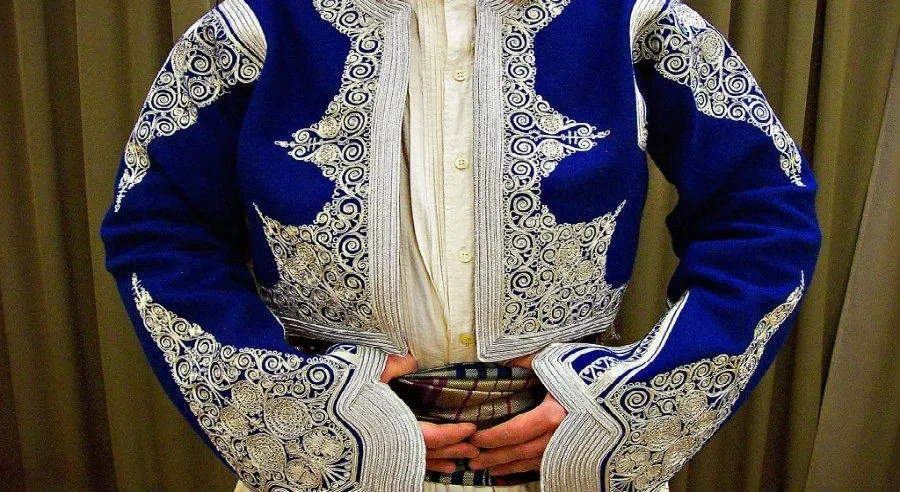 ΑριστοΤέχνημα: Όταν η παράδοση γίνεται φορεσιά