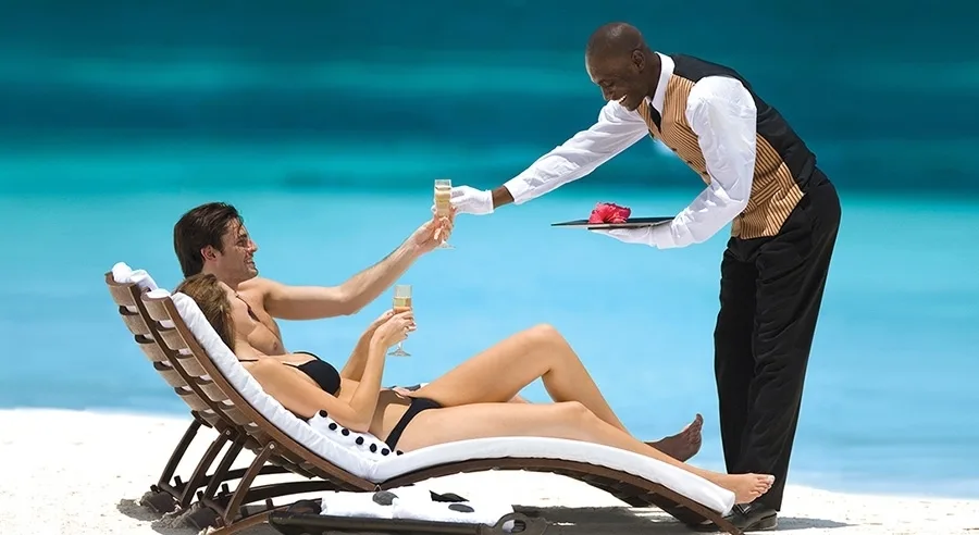 Στείλε τώρα SMS και λάβε ό,τι θες με τη βοήθεια των προσωπικών μπάτλερ!