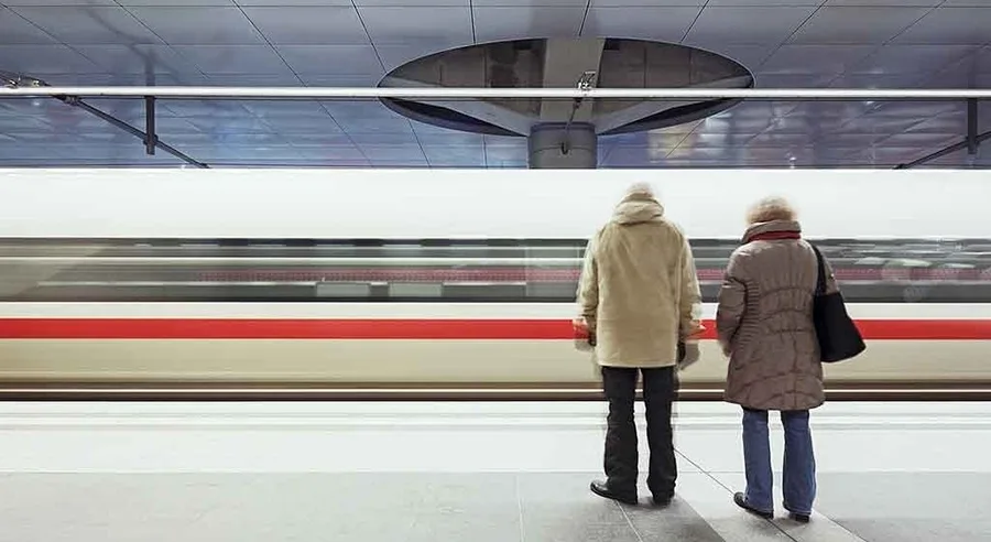 Το παραδοσιακό εμπόριο έχασε το τραίνο του μέλλοντος