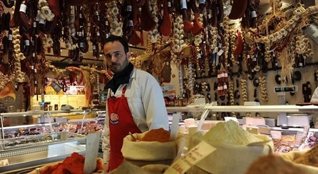 Η τέχνη του παστουρμά "εδρεύει" στην Κοκκινιά