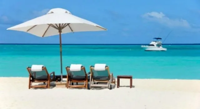 Οι οκτώ πληγές του ελληνικού τουρισμού