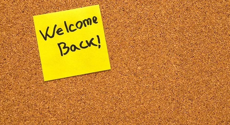 Επιστροφή στην εργασία: Επανακαλωδιώστε το μυαλό σας να το δει θετικά!