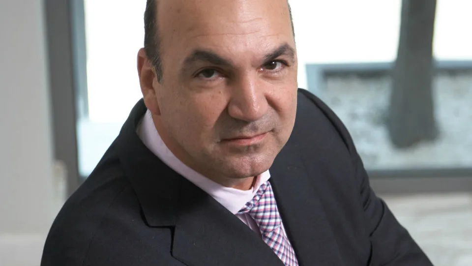 ΚΕΕΕ: Θετική η αύξηση του κατώτατου μισθού για νοικοκυριά και επιχειρήσεις