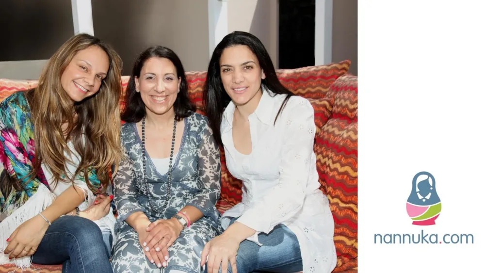 Η Nannuka φροντίζει και ανατρέφει τα παιδιά σας