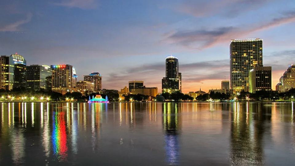 Πώς μία πόλη 2 εκατ. κατοίκων προσελκύει 72 εκατ. επισκέπτες ετησίως