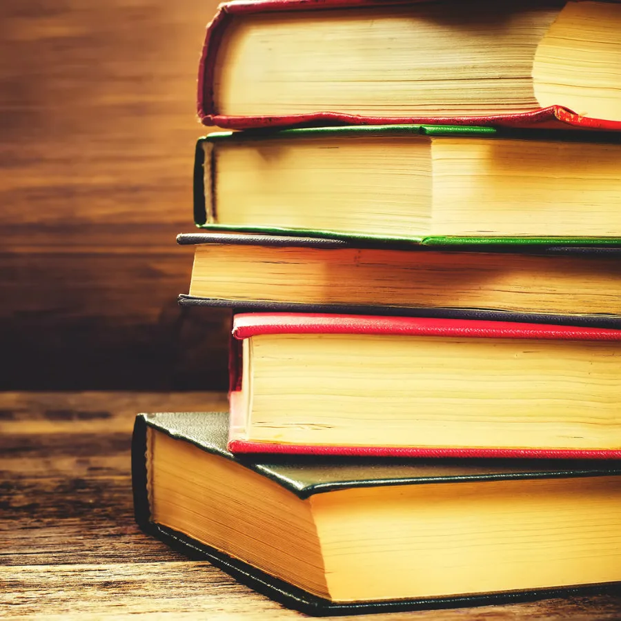 Λήγουν την τελευταία ημέρα του 2025 τα voucher βιβλίων της ΔΥΠΑ