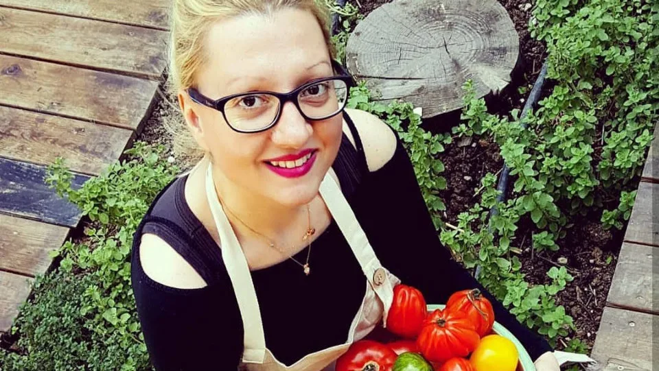 Duck Private Cheffing: Με «ορθάνοιχτη κουζίνα και φιγούρες σαν να χορεύουν σε μπαλέτο» [Συνέντευξη]