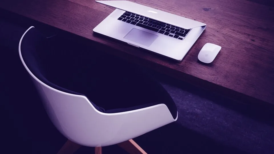 4 σημάδια που δείχνουν ότι η δουλειά σου δεν έχει πια νόημα