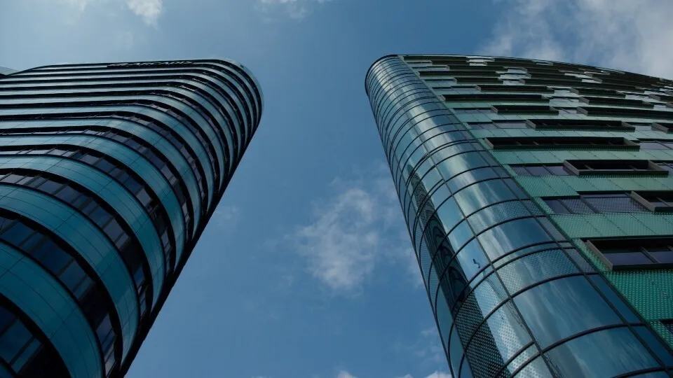 Η επιβίωση των εταιρειών εξαρτάται από την αντιμετώπιση των «σιλό»