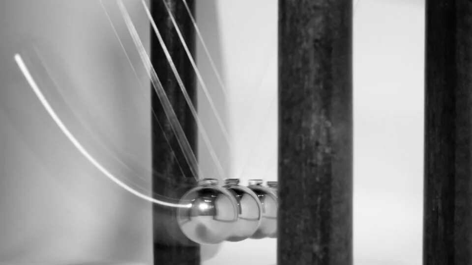 ​Συνεχίζοντας την εξερεύνηση των νόμων της φυσικής και το πώς επηρεάζουν τη ζωή μας