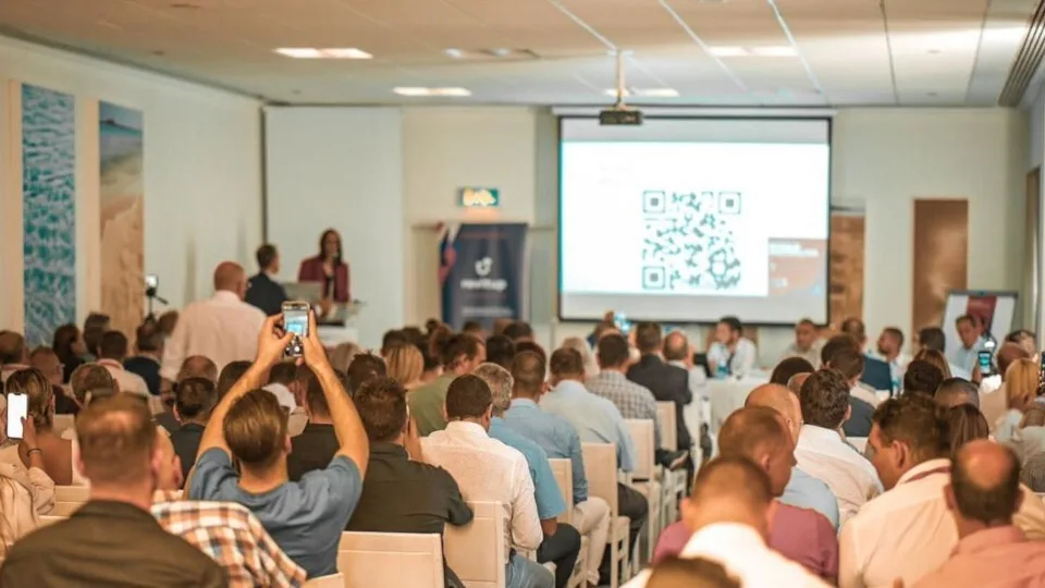 ​Με πάνω από 120 επαγγελματίες το Cyprus Revenue Masterclass, υπό τη διοργάνωση της RevitUp.direct