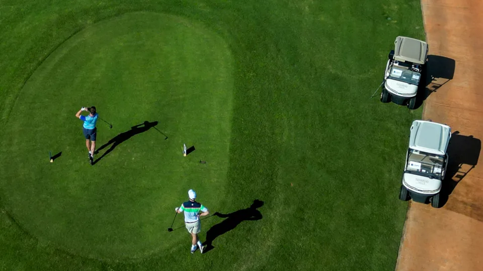 Γκολφ & Ναυτιλία στηρίζουν το Σύλλογο Γονιών Παιδιών με Νεοπλασματική Ασθένεια «Η Φλόγα» στο 10ο Greek Maritime Golf Event