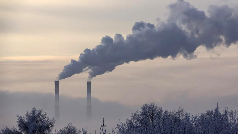 Ποιες είναι τελικά οι κοινωνικές επιπτώσεις του συστήματος εμπορίας δικαιωμάτων εκπομπών της Ε.Ε;