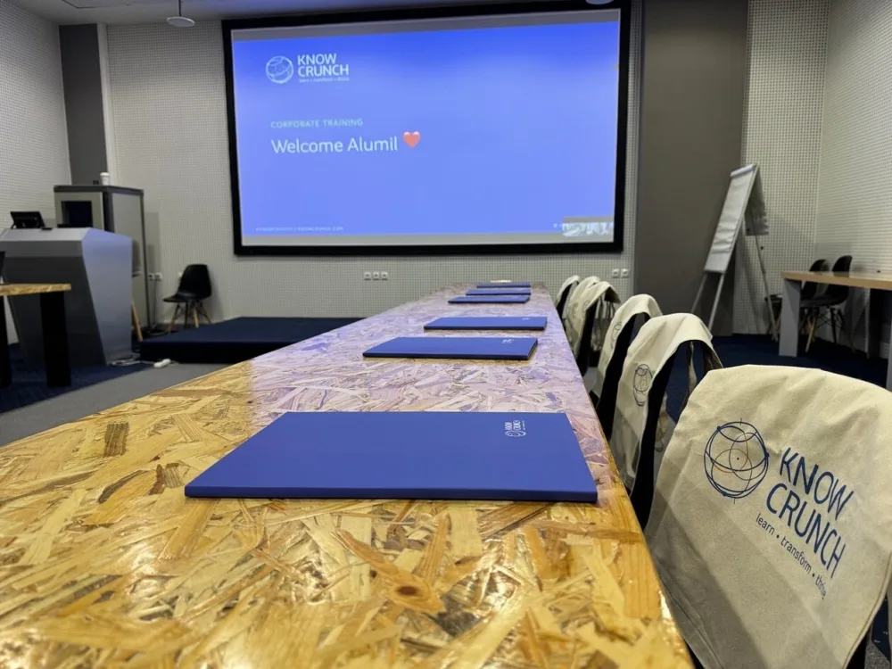 Η ALUMIL εμπιστεύθηκε τη Knowcrunch για την εκπαίδευση των στελεχών την στα ΑΙ εργαλεία