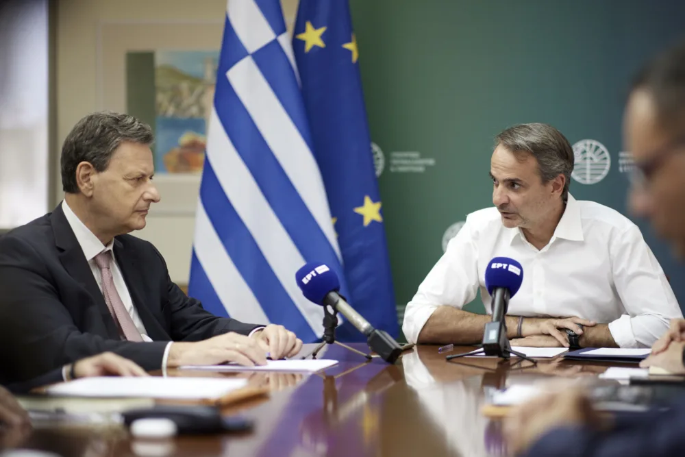 Μητσοτάκης - Σκυλακάκης: Επί τάπητος ενέργεια, ΑΠΕ, κλιματική κρίση - εξαγγελίες στη ΔΕΘ