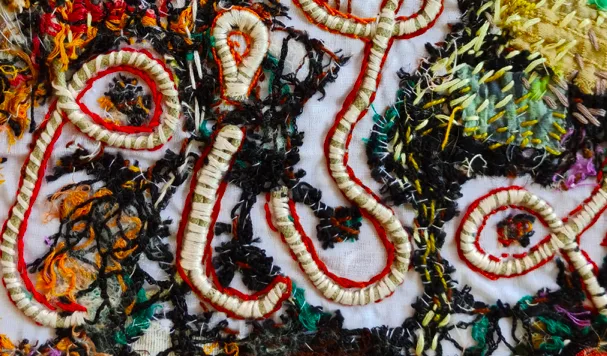 Ο αμοργιανός φουτάς σε έναν εικαστικό διάλογο στην Αθήνα